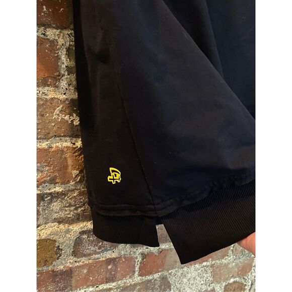 Authentic IOWA HAWKEYES Black Evelyn 3/4 Sleeve with Hawkeye Embroidered Emblem - Picture 11 of 13